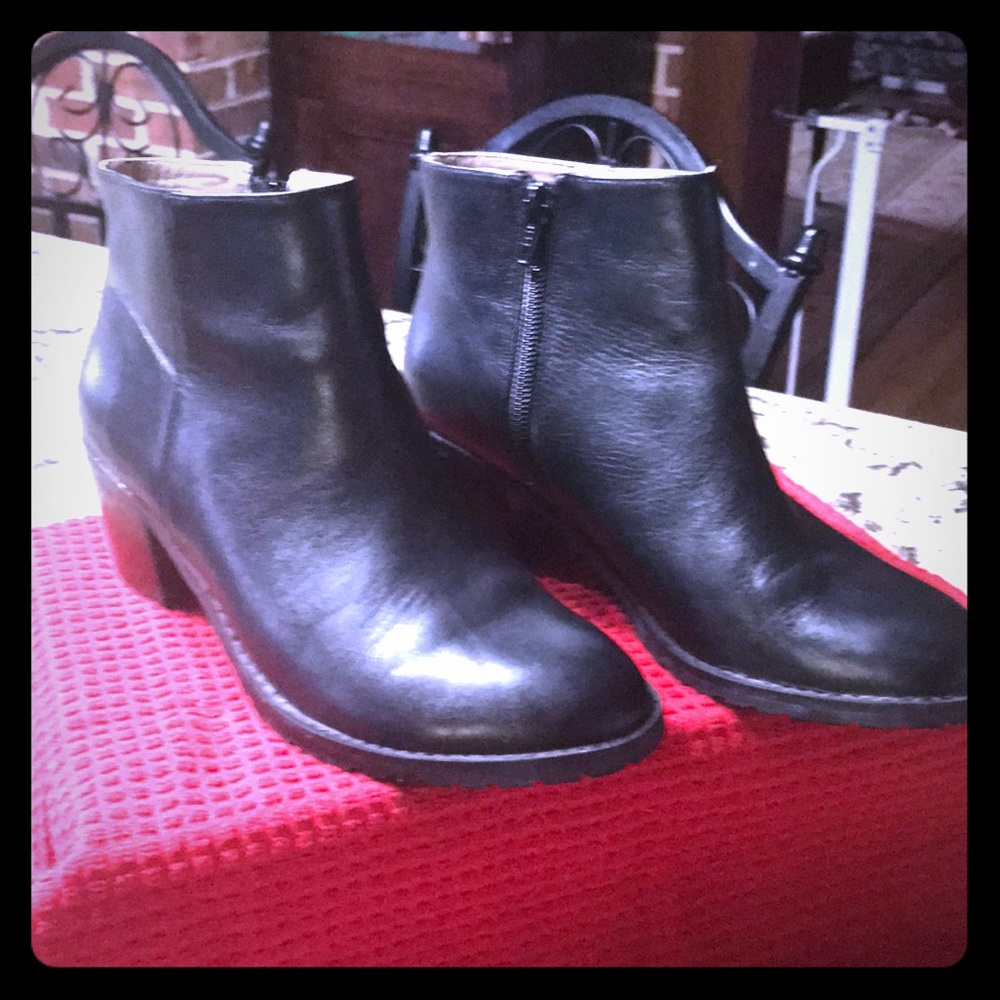 Lands’ End Black Leather Ankle Boots